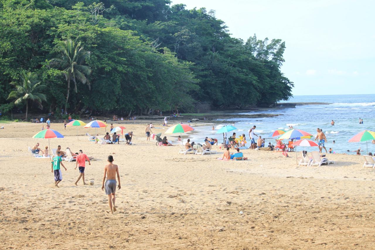 Отель Roca Mar Playa Bonita Пуэрто-Лимон Экстерьер фото